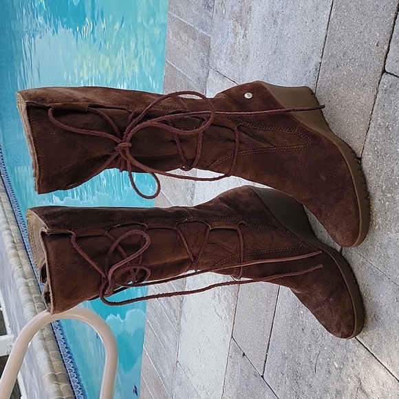 UGG Elsy Wedge Lace Up Brown Leather Sheepskin Lined Boot Size 7 - Picture 2 of 13